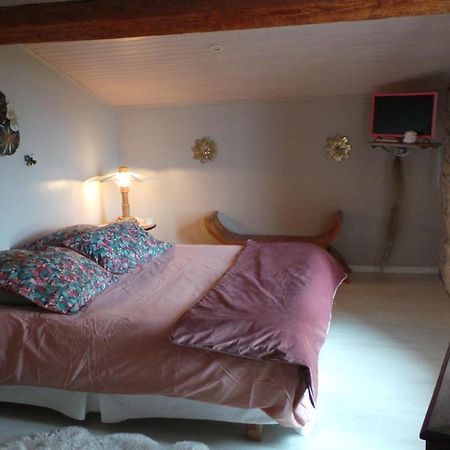 Chambre D'Hotes Le Paon Blanc Monprimblanc Екстер'єр фото